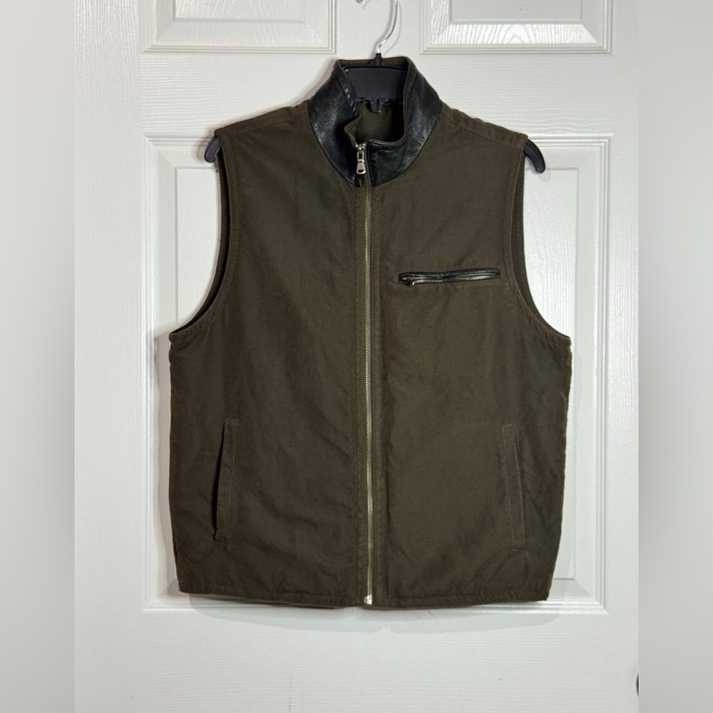 Vertical by Robert Comstock Men's Full Zip Vest Sz M Thinsulate Insulation